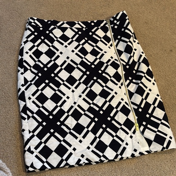 Talbots Black Top & Skirt - Picture 5 of 10